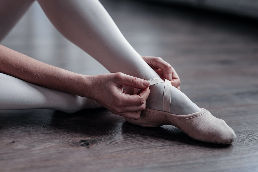 Canvas vs Leather Ballet Shoes: What's the Difference? - Ballerina Gallery